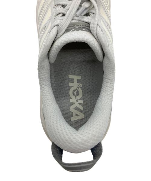 HOKA（ホカ）HOKA (ホカ) スニーカー ホワイト サイズ:24の古着・服飾アイテム