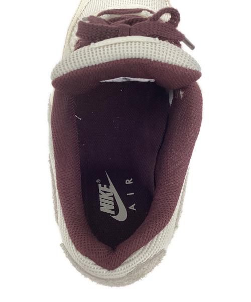 NIKE（ナイキ）NIKE (ナイキ) スニーカー ホワイト×パープル サイズ:28の古着・服飾アイテム