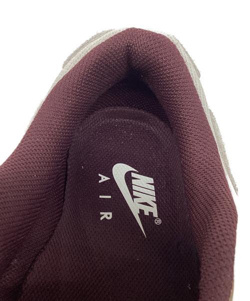 NIKE（ナイキ）NIKE (ナイキ) スニーカー ホワイト×パープル サイズ:28の古着・服飾アイテム