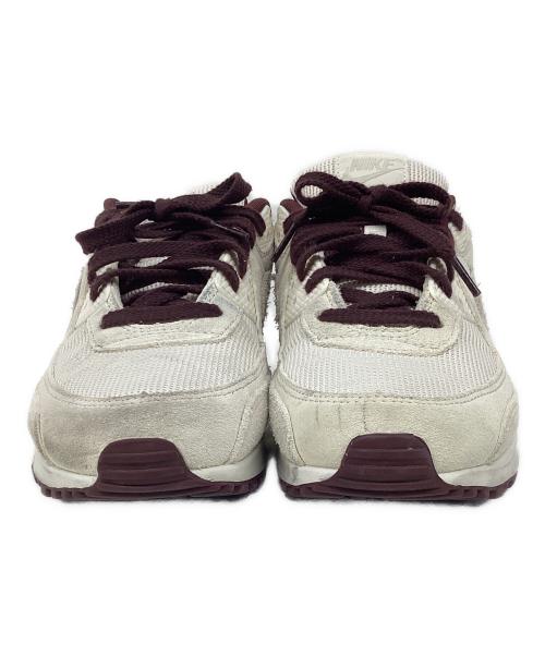 NIKE（ナイキ）NIKE (ナイキ) スニーカー ホワイト×パープル サイズ:28の古着・服飾アイテム