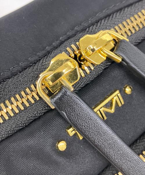 TUMI（トゥミ）TUMI (トゥミ) クロスボディバッグ ブラックの古着・服飾アイテム