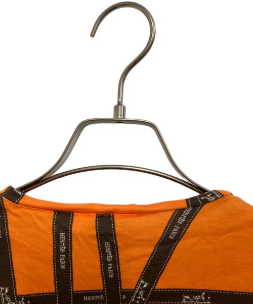 HERMES（エルメス）HERMES (エルメス) リボン柄半袖Tシャツ イエロー サイズ:Sの古着・服飾アイテム