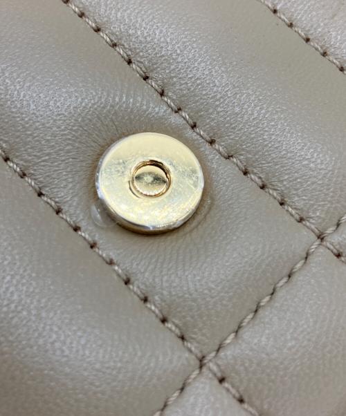 BURBERRY（バーバリー）BURBERRY (バーバリー) ショルダーバッグ オーツベージュの古着・服飾アイテム