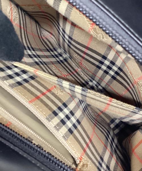 Burberry's（バーバリーズ）Burberry's (バーバリーズ) ハンドバッグ ブラックの古着・服飾アイテム