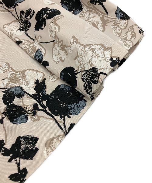 WEEKEND Max Mara（ウィークエンド マックスマーラ）WEEKEND Max Mara (ウィークエンド マックスマーラ) ノースリーブワンピース ベージュ サイズ:3XL 未使用品の古着・服飾アイテム