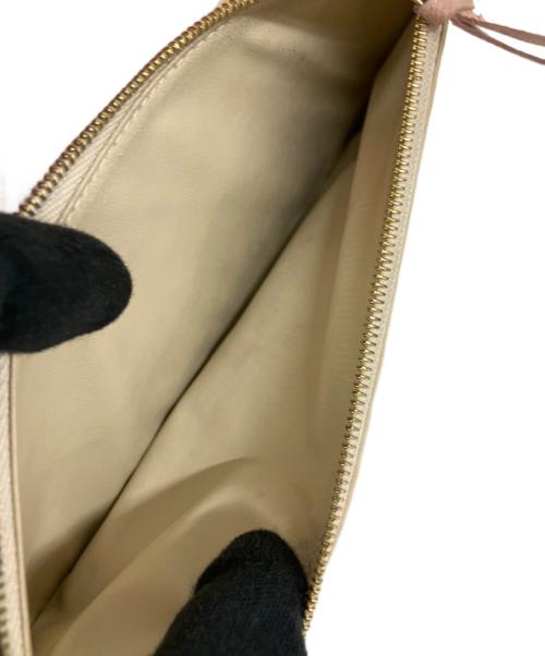 LOUIS VUITTON（ルイ ヴィトン）LOUIS VUITTON (ルイ ヴィトン) 長財布 ホワイト×ピンクの古着・服飾アイテム