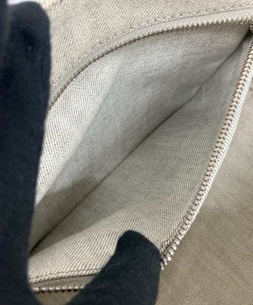 PRADA（プラダ）PRADA (プラダ) 2wayトートバッグ ホワイトの古着・服飾アイテム