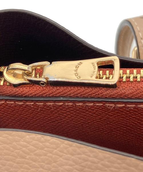 COACH（コーチ）COACH (コーチ) モリー トート 25 ブラウンの古着・服飾アイテム