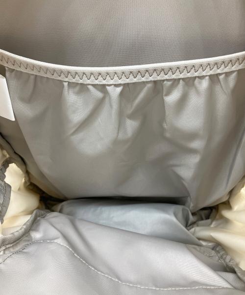 Columbia（コロンビア）Columbia (コロンビア) バックパック アイボリーの古着・服飾アイテム