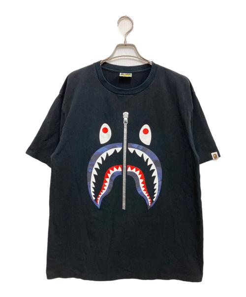 A BATHING APE（アベイシングエイプ）A BATHING APE (アベイシングエイプ) SHARK TEE ブラック サイズ:XLの古着・服飾アイテム