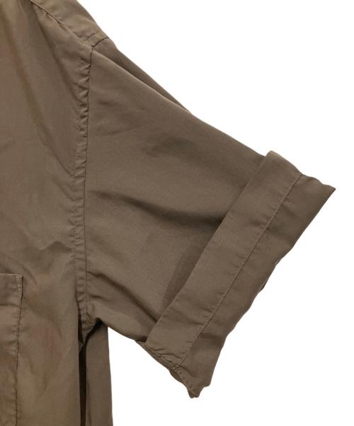 COMME des GARCONS HOMME DEUX（コムデギャルソン オム ドゥ）COMME des GARCONS HOMME DEUX (コムデギャルソン オム ドゥ) 半袖シャツ カーキ サイズ:Mの古着・服飾アイテム