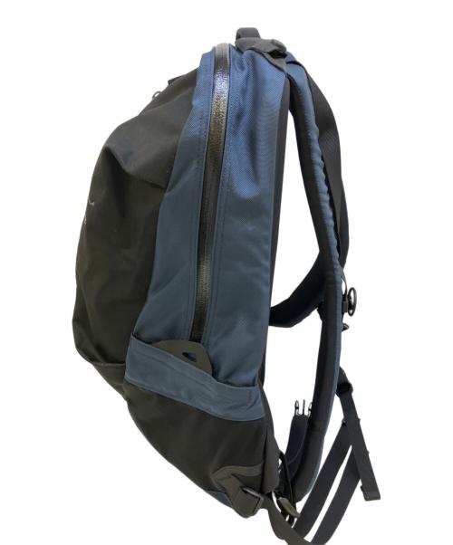 ARC'TERYX（アークテリクス）ARC'TERYX (アークテリクス) リュック ブラック×ネイビーの古着・服飾アイテム