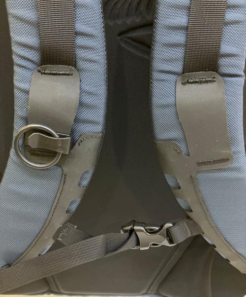 ARC'TERYX（アークテリクス）ARC'TERYX (アークテリクス) リュック ブラック×ネイビーの古着・服飾アイテム