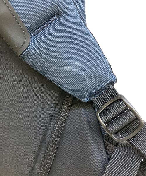 ARC'TERYX（アークテリクス）ARC'TERYX (アークテリクス) リュック ブラック×ネイビーの古着・服飾アイテム