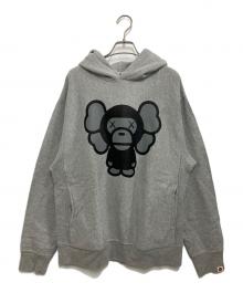BABY MiLO×KAWS（ベビーマイロ×カウズ）の古着「プルオーバーパーカー」｜グレー