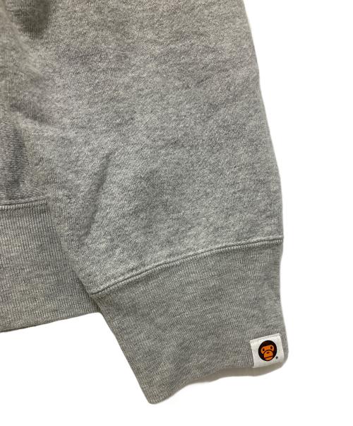 BABY MiLO（ベビーマイロ）BABY MiLO (ベビーマイロ) KAWS (カウズ) プルオーバーパーカー グレー サイズ:Mの古着・服飾アイテム