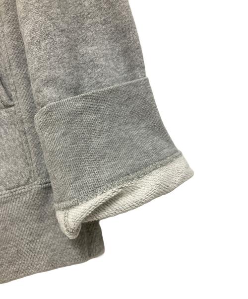 BABY MiLO（ベビーマイロ）BABY MiLO (ベビーマイロ) KAWS (カウズ) プルオーバーパーカー グレー サイズ:Mの古着・服飾アイテム