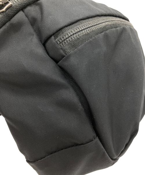 ARC'TERYX（アークテリクス）ARC'TERYX (アークテリクス) ショルダーバッグ ブラックの古着・服飾アイテム