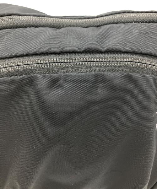 ARC'TERYX（アークテリクス）ARC'TERYX (アークテリクス) ショルダーバッグ ブラックの古着・服飾アイテム