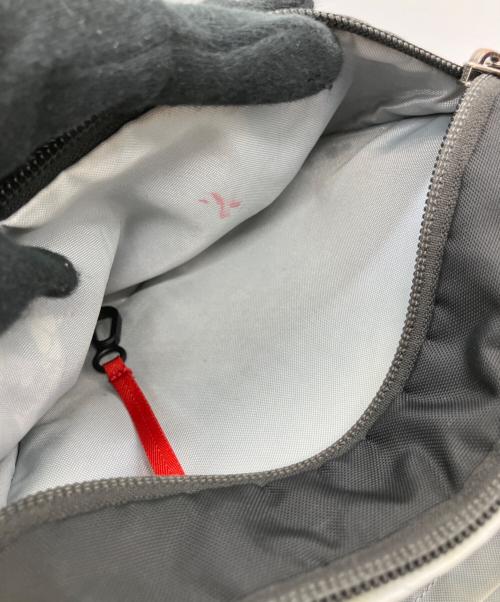 ARC'TERYX（アークテリクス）ARC'TERYX (アークテリクス) ショルダーバッグ ブラックの古着・服飾アイテム