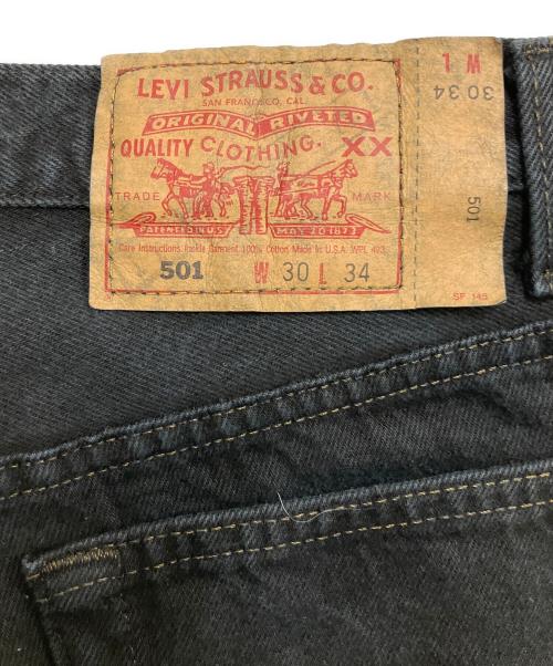 LEVI'S（リーバイス）LEVI'S (リーバイス) デニムパンツ ブラック サイズ: 76cm (W30)の古着・服飾アイテム