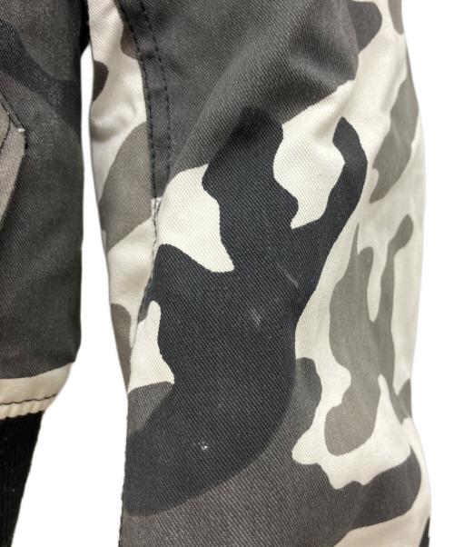 ALPHA INDUSTRIES（アルファインダストリーズ）ALPHA INDUSTRIES (アルファインダストリーズ) フライトジャケット グレー×オレンジ サイズ:Mの古着・服飾アイテム