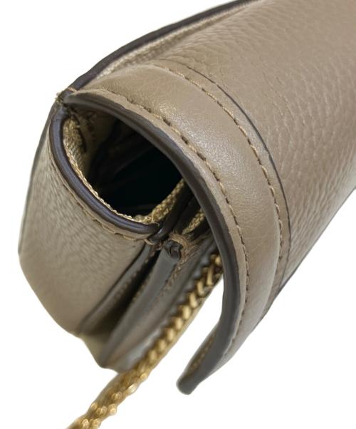 COLE HAAN（コールハーン）COLE HAAN (コールハーン) ダニエラ ウォレット オンアチェーン ブラウンの古着・服飾アイテム