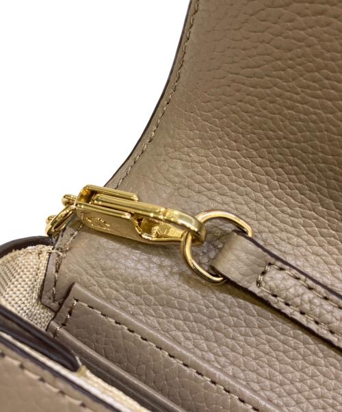 COLE HAAN（コールハーン）COLE HAAN (コールハーン) ダニエラ ウォレット オンアチェーン ブラウンの古着・服飾アイテム
