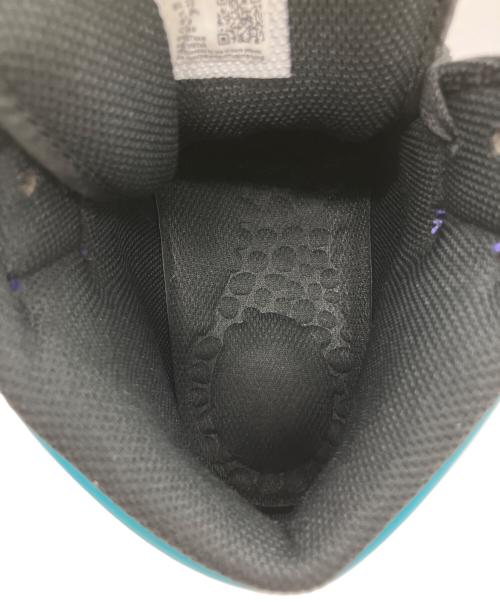 NIKE（ナイキ）NIKE (ナイキ) スニーカー ブラック×ホワイト×パープル サイズ:28の古着・服飾アイテム
