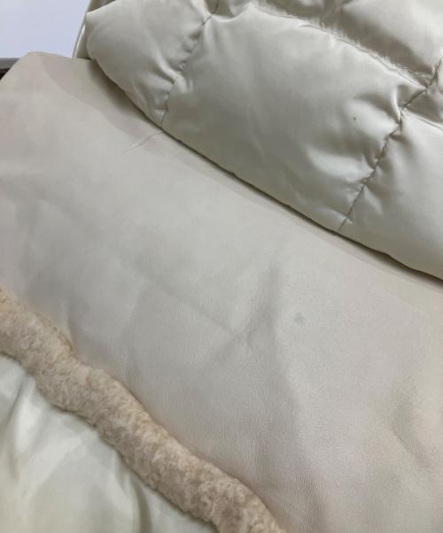 COACH（コーチ）COACH (コーチ) ダウンベスト ホワイト サイズ:ｓの古着・服飾アイテム