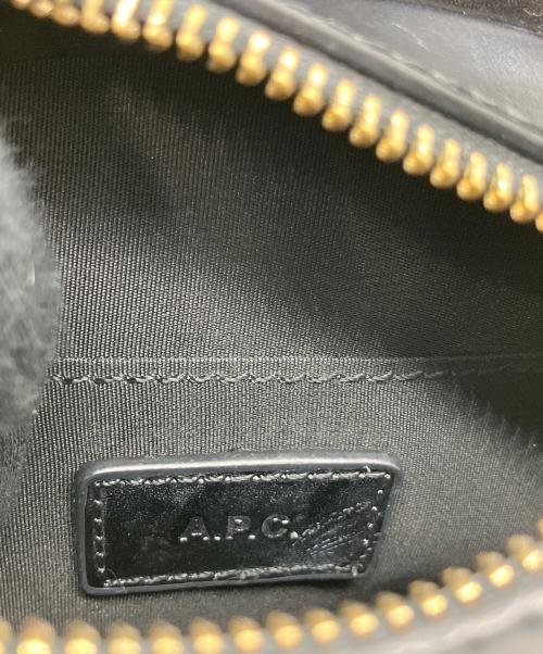 A.P.C.（アーペーセー）A.P.C. (アーペーセー) ショルダーバッグ ブラックの古着・服飾アイテム
