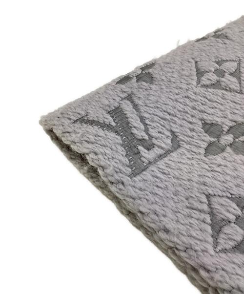 LOUIS VUITTON（ルイ ヴィトン）LOUIS VUITTON (ルイ ヴィトン) マフラー ライトグレーの古着・服飾アイテム