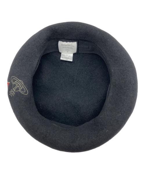 Vivienne Westwood（ヴィヴィアンウエストウッド）Vivienne Westwood (ヴィヴィアンウエストウッド) ベレー帽 ブラックの古着・服飾アイテム