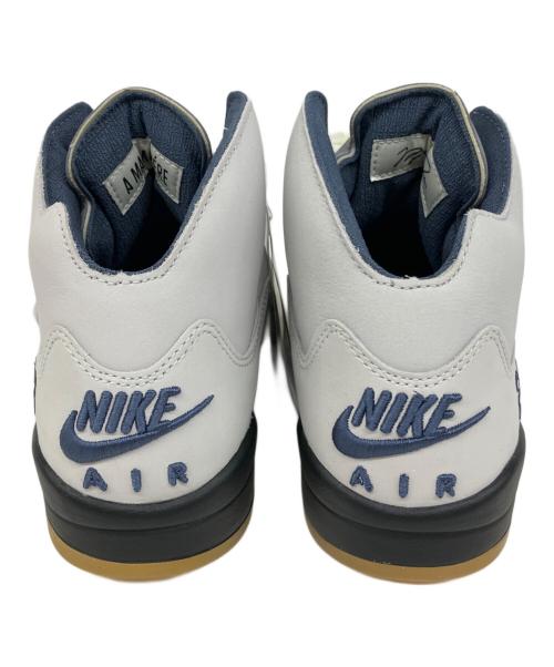 NIKE（ナイキ）NIKE (ナイキ) WMNS AIR JORDAN 5 RETRO SP PHOTON DUST/BLACK サイズ:26.5 未使用品の古着・服飾アイテム