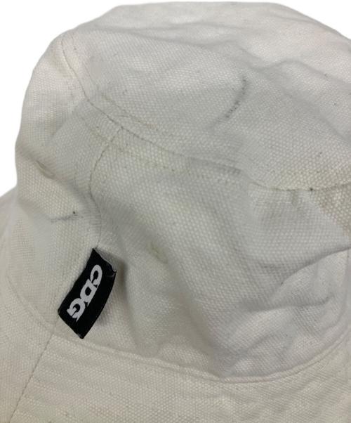 stussy（ステューシー）stussy (ステューシー) CDG (シーディージー) ハット ホワイトの古着・服飾アイテム