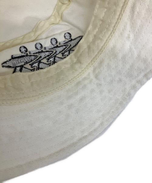 stussy（ステューシー）stussy (ステューシー) CDG (シーディージー) ハット ホワイトの古着・服飾アイテム
