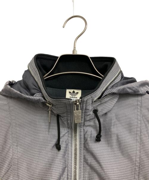adidas（アディダス）adidas (アディダス) ナイロンジャケット グレー サイズ:Lの古着・服飾アイテム