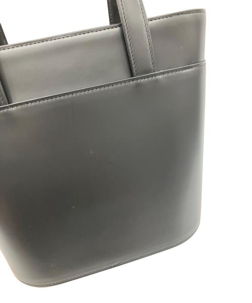 BURBERRY（バーバリー）BURBERRY (バーバリー) トートバッグ ブラックの古着・服飾アイテム