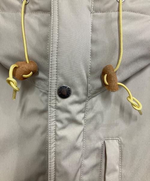 THE NORTHFACE PURPLELABEL（ザ・ノースフェイス パープルレーベル）THE NORTHFACE PURPLELABEL (ザ・ノースフェイス パープルレーベル) Mountain Short Down Parka ベージュ サイズ:Sの古着・服飾アイテム