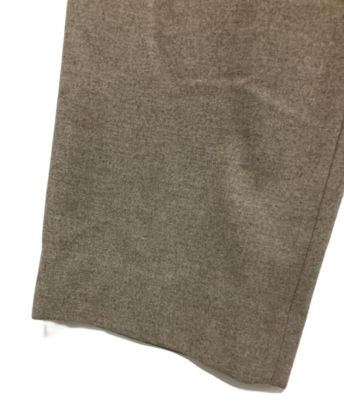 AURALEE（オーラリー）AURALEE (オーラリー) WOOL FULLING FLANNEL SLACKS ブラウン サイズ:Sの古着・服飾アイテム