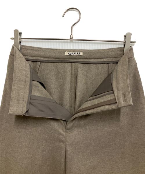 AURALEE（オーラリー）AURALEE (オーラリー) WOOL FULLING FLANNEL SLACKS ブラウン サイズ:Sの古着・服飾アイテム