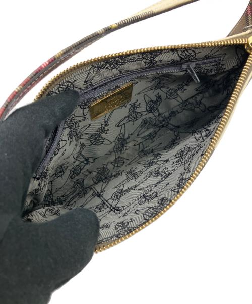 Vivienne Westwood（ヴィヴィアンウエストウッド）Vivienne Westwood (ヴィヴィアンウエストウッド) ハンドバッグ ベージュ×ピンクの古着・服飾アイテム
