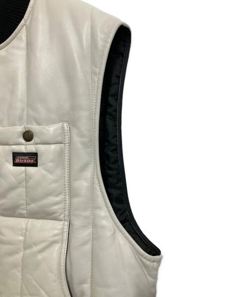 Dickies（ディッキーズ）Dickies (ディッキーズ) SUPREME (シュプリーム) 23AW Leather Work Vest ホワイト×ブラック サイズ:Mの古着・服飾アイテム
