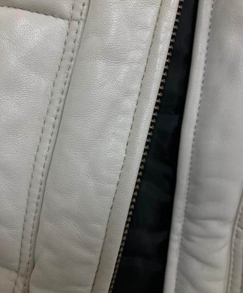 Dickies（ディッキーズ）Dickies (ディッキーズ) SUPREME (シュプリーム) 23AW Leather Work Vest ホワイト×ブラック サイズ:Mの古着・服飾アイテム