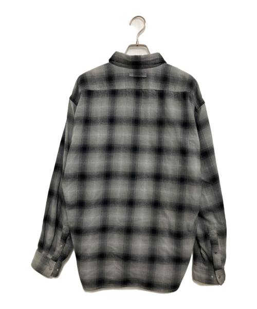 THE NORTH FACE（ザ ノース フェイス）THE NORTH FACE (ザ ノース フェイス) 長袖シャツ グレー サイズ:Ｍ 未使用品の古着・服飾アイテム