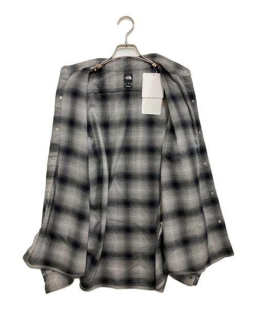 THE NORTH FACE（ザ ノース フェイス）THE NORTH FACE (ザ ノース フェイス) 長袖シャツ グレー サイズ:Ｍ 未使用品の古着・服飾アイテム