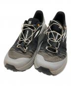 SALOMONサロモン）の古着「ランニングシューズ」｜グレー