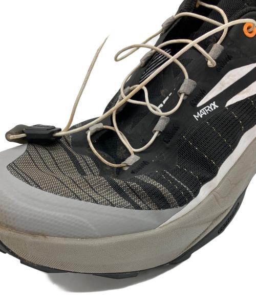 SALOMON（サロモン）SALOMON (サロモン) ランニングシューズ グレー サイズ:26cmの古着・服飾アイテム