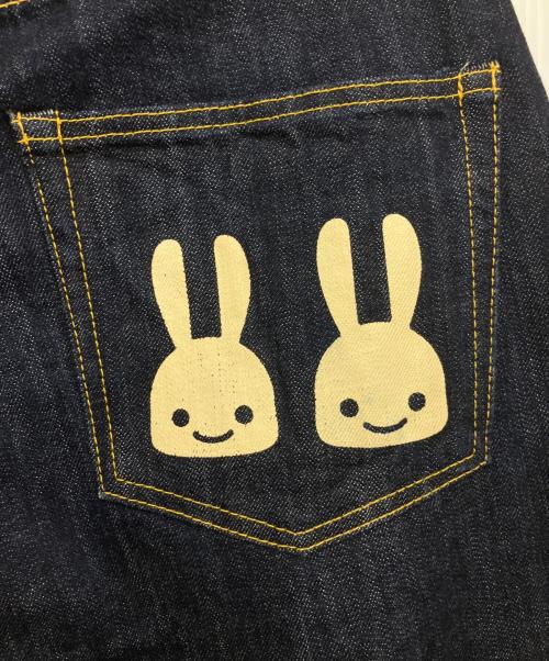 CUNE（キューン）CUNE (キューン) 4連うさぎ デニムパンツ ネイビー サイズ:86cm (W34)の古着・服飾アイテム