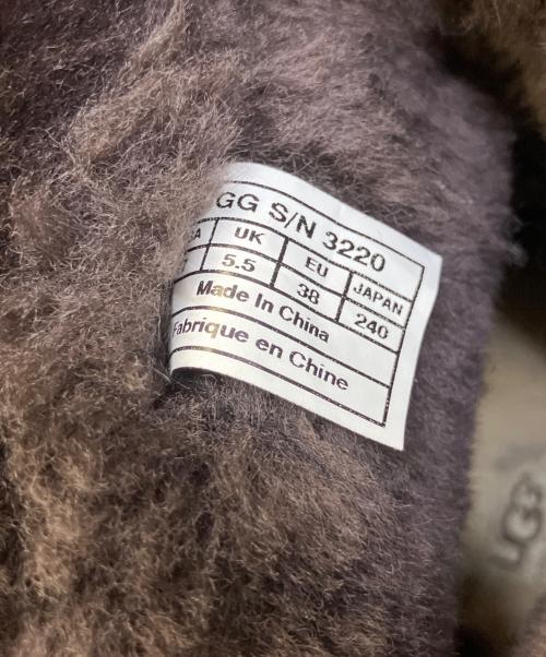 UGG（アグ）UGG (アグ) ムートンブーツ ブラウン サイズ:24の古着・服飾アイテム